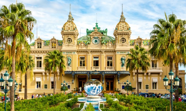 Monte Carlo, Monaco is one of the worlds well known tiny nations, It's a top destination for bargain hunters, gamblers and luxury fans
