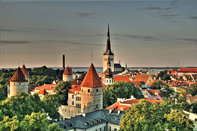 Tallinn Old Town ©Akarsh Simha