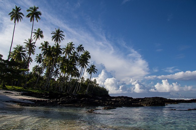 The glorious beach of Samoa shines above Andrew Moore/flickr
