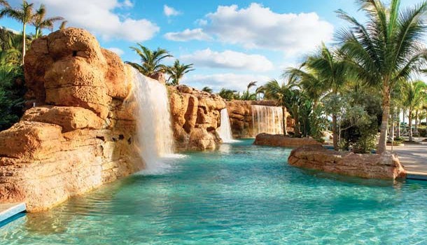 Grotto pool at Atlantis Coral Towers