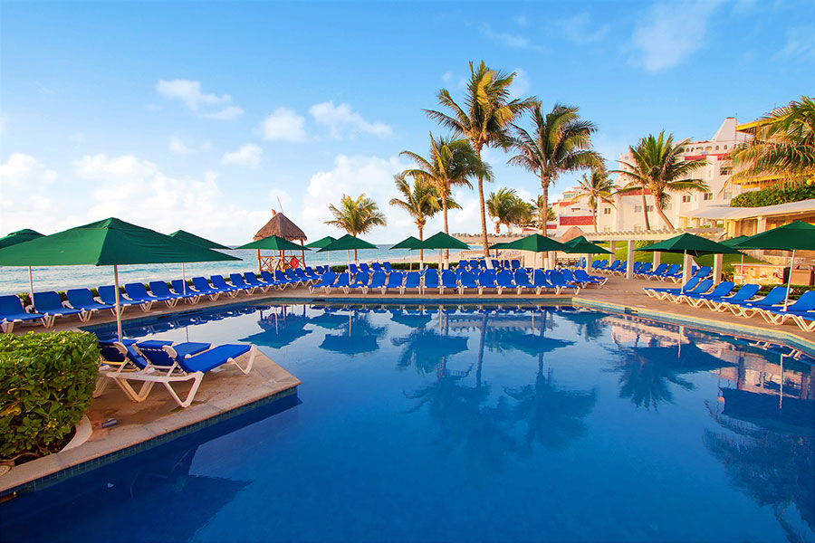 All-inclusive Royal Solaris Cancun Resort Marina and Spa for $134 - The