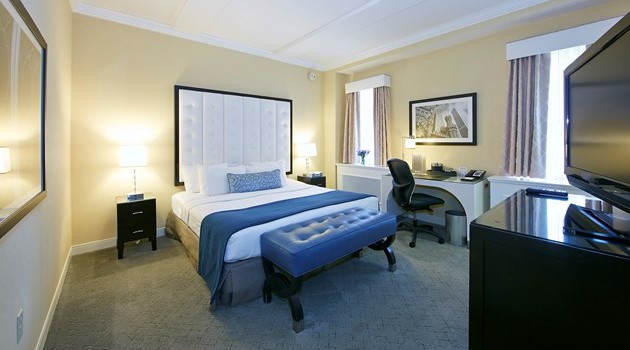 King Room at Warwick Allerton Hotel