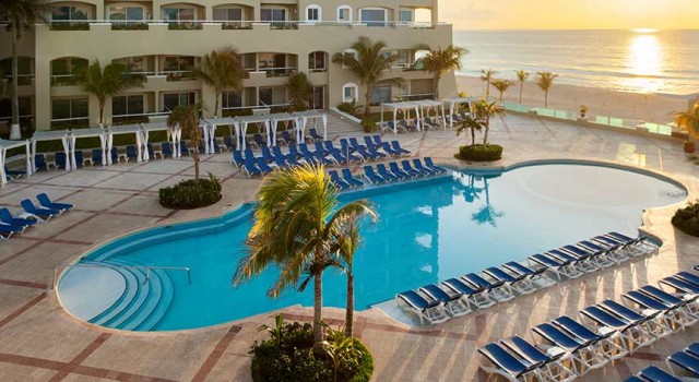 Gran Caribe Resort pool view