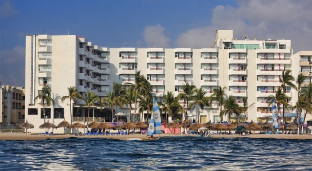 Oceano Palace Beach Hotel in Mazatlan