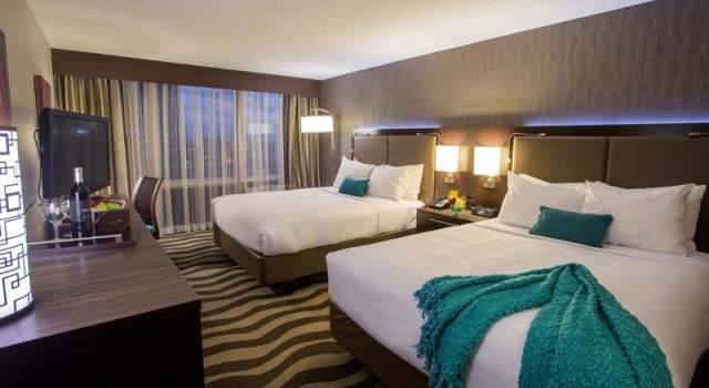 Guest room at Magnolia Hotel Dallas Park Cities